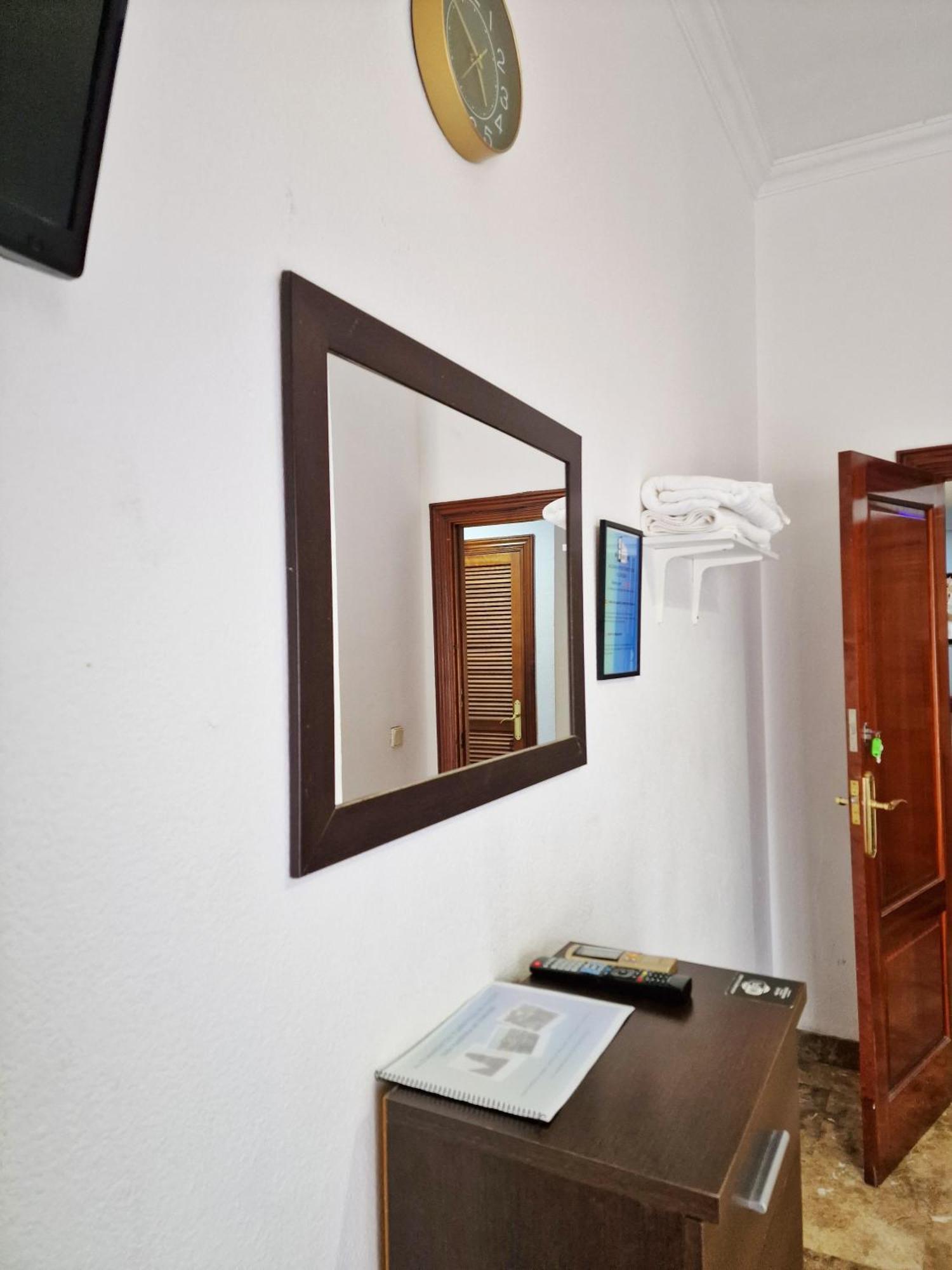 Apartamento El Duque - Plaza De Las Tendillas Córdoba Kamer foto